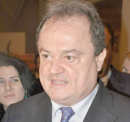 Vasile Blaga, peşedintele Senatului: